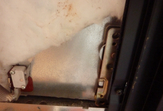 thumb/t_Four_Rosiere_Nouvelle_charniere_Porte_Ouverte_180821.gif