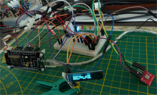 images/t_ESP_Lolin_Vert_Asynchrone_Webserver_Prototype_2022-0419.gif